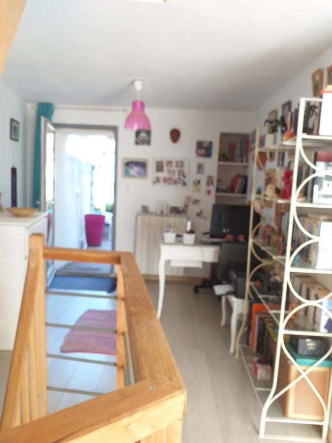 La Maison D Annick Apartment Lodeve Exterior photo